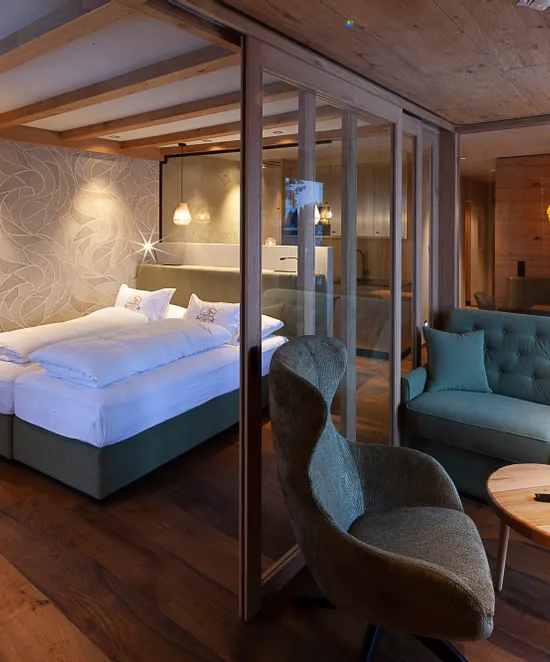 01_monti_chalet-suite_2_og_50m2.jpg